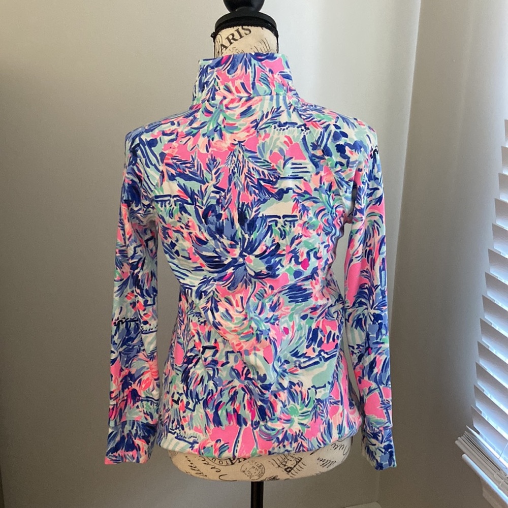 Lilly Pulitzer pullover - Picture 2 of 3